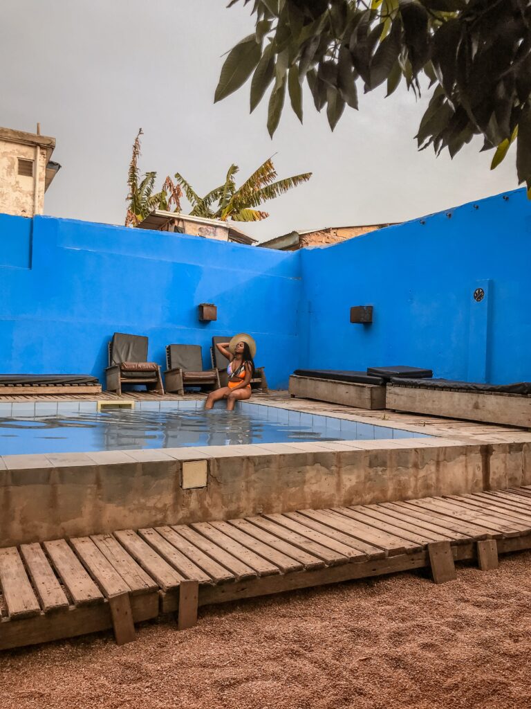 Somewhere nice hostel, kokomlemle Accra