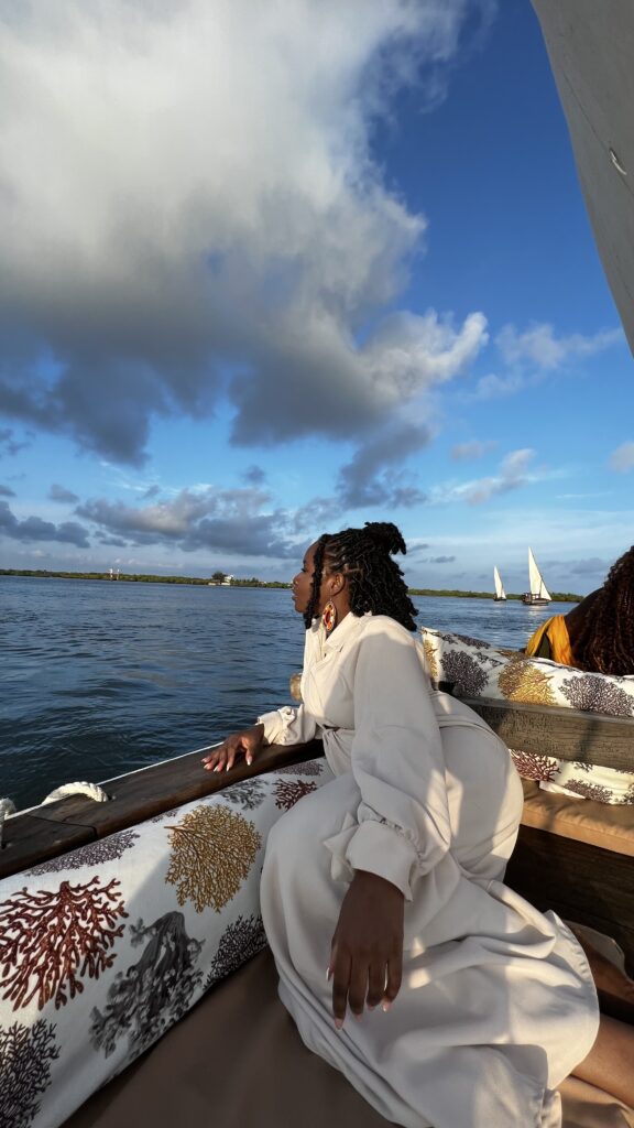 sunset dhow cruise along the indian ocean in lamu