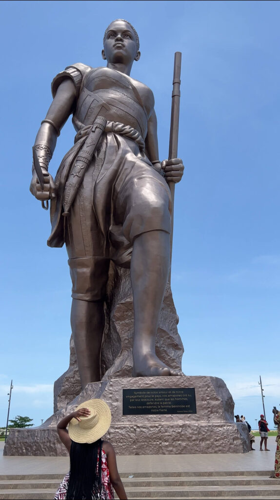 Things to do in Benin republic - Amazon statue 