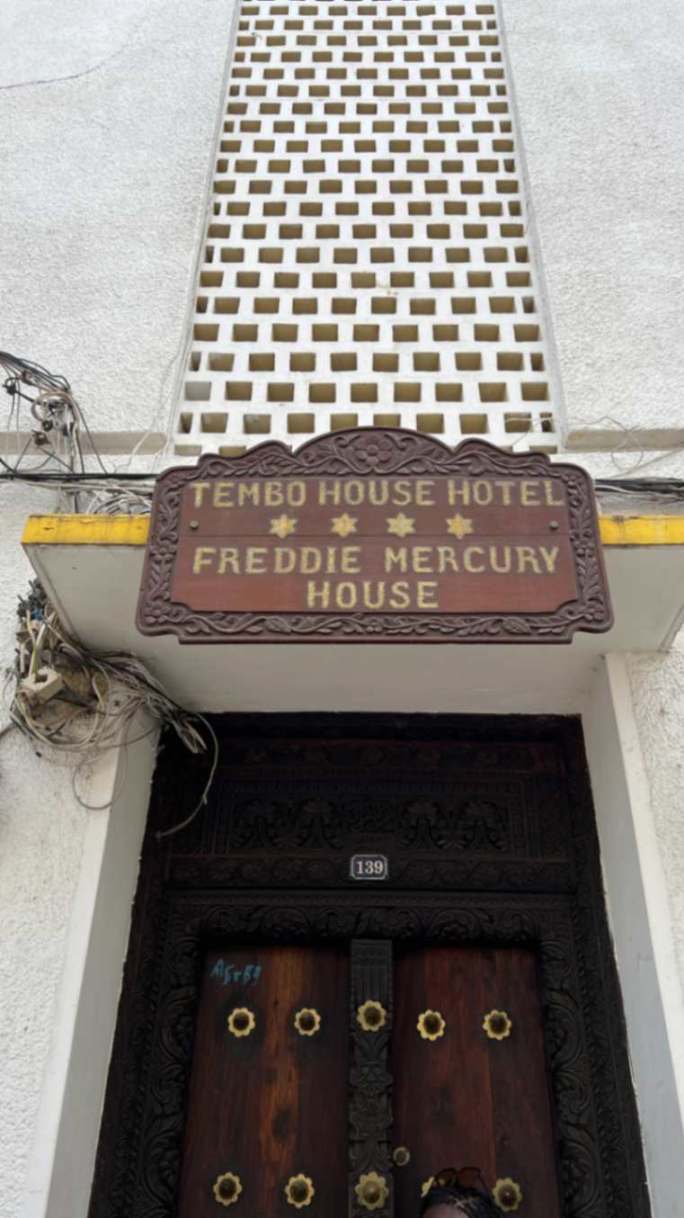 freddy mecury house on stone town walking tour