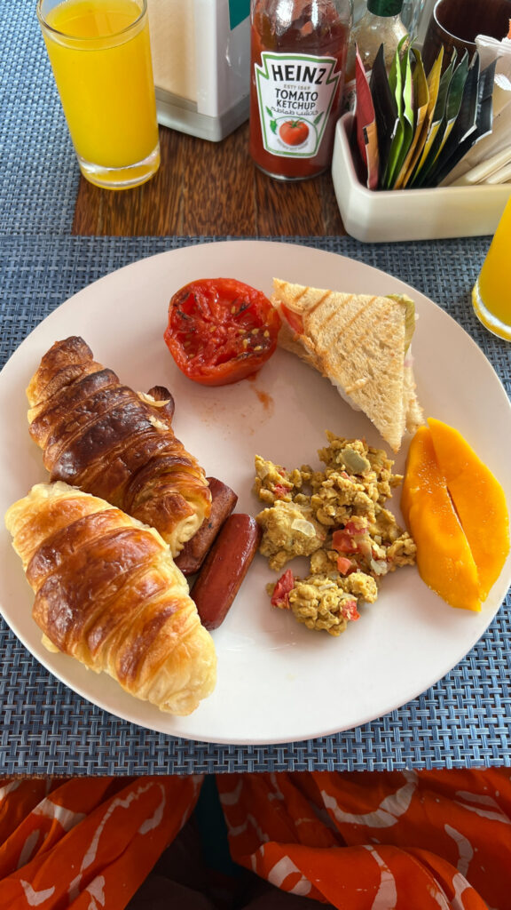 Breakfast at Maru Maru hotel