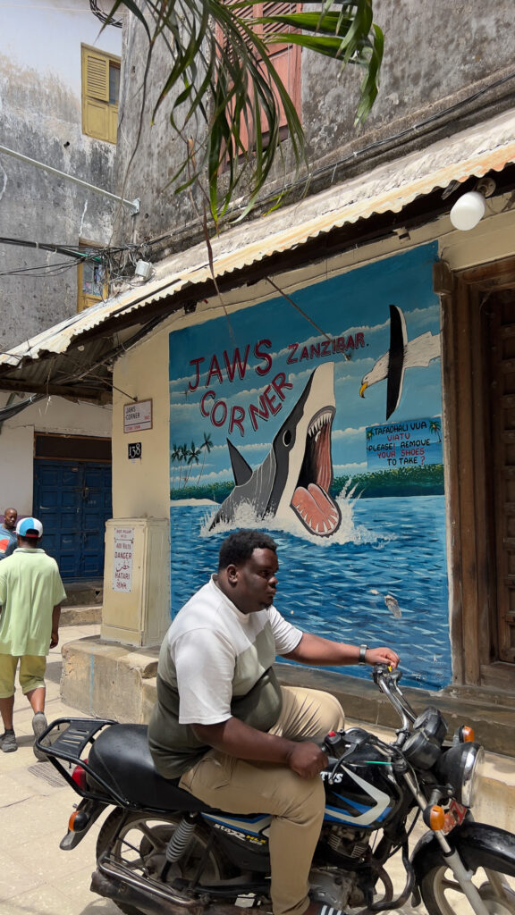 Jaws corner Stone town